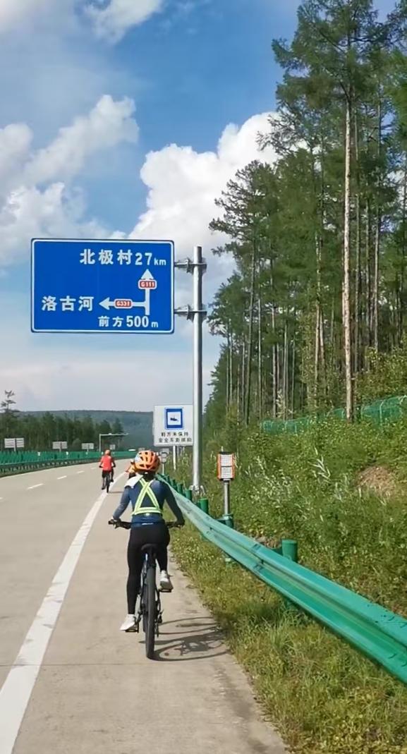 image10.jpeg image10.jpeg